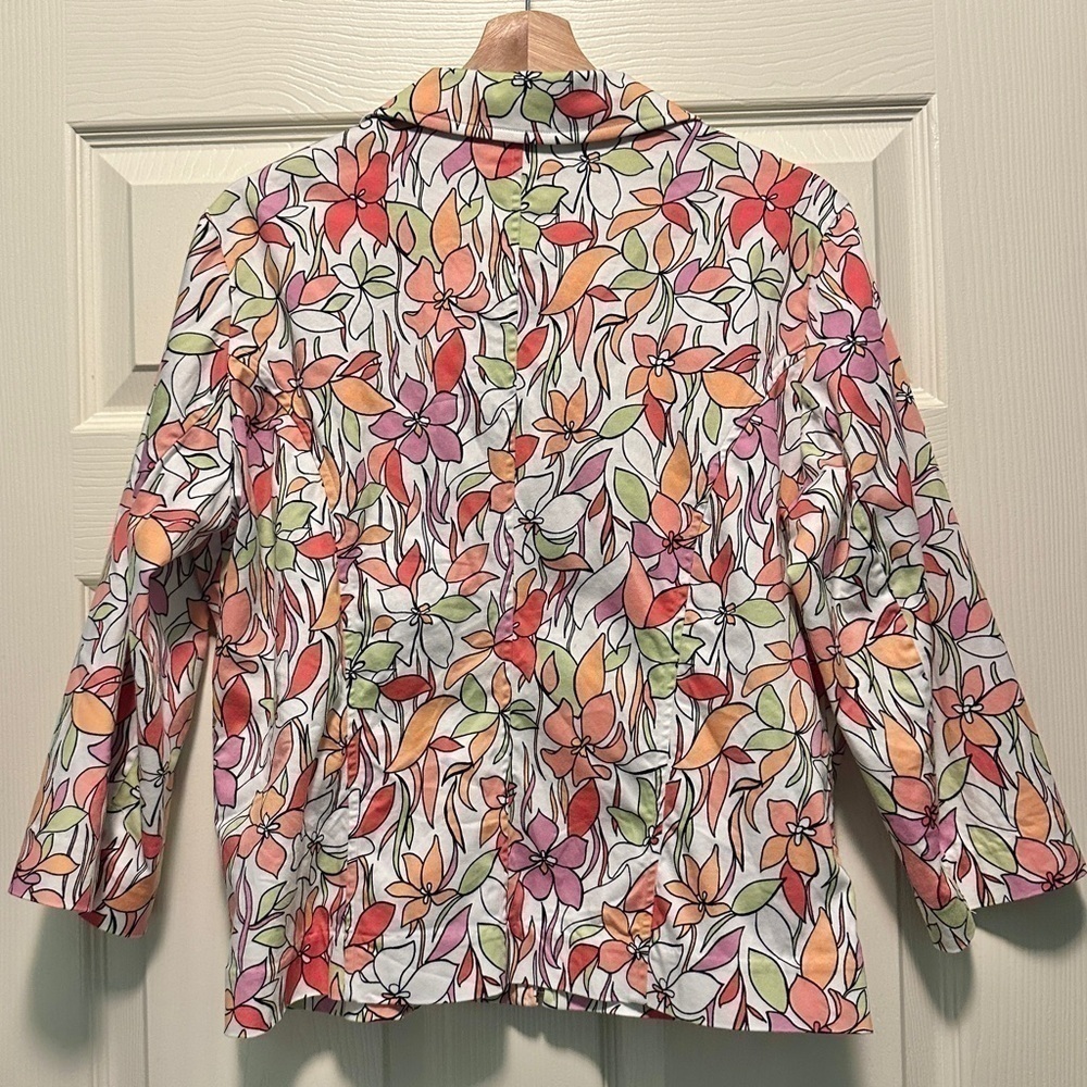 Christopher & Banks floral zip-up blazer - Picture 3 of 9